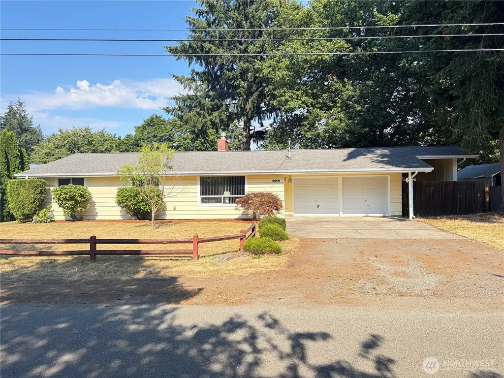 2208 Angela Street SE Lacey WA 98503