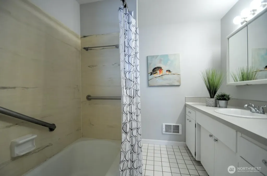 2208 Angela Street SE Lacey WA 98503
