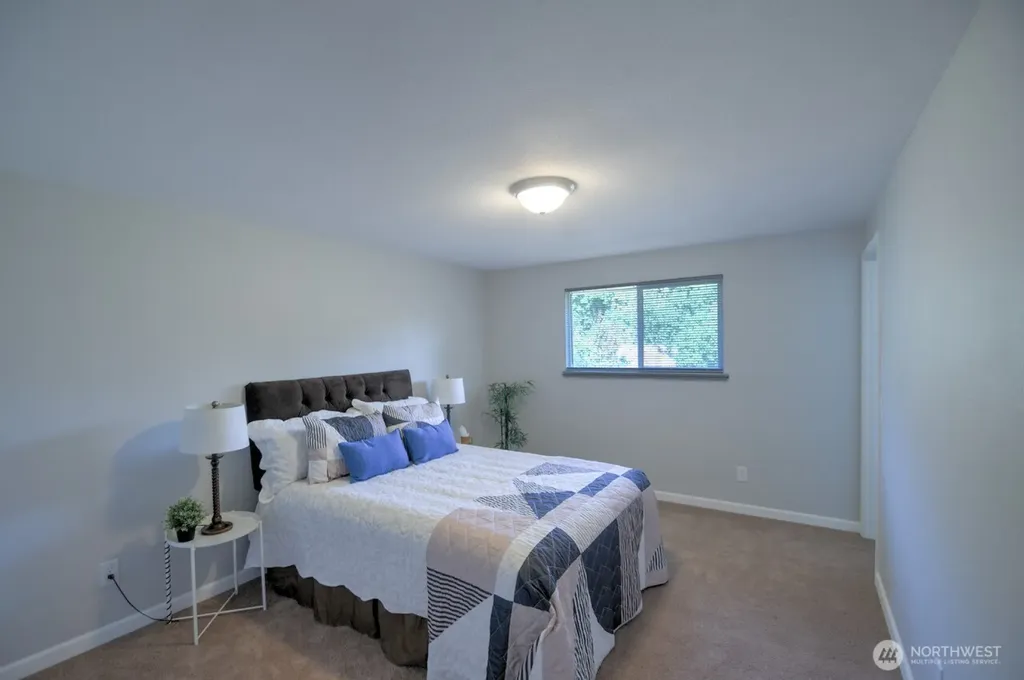 2208 Angela Street SE Lacey WA 98503
