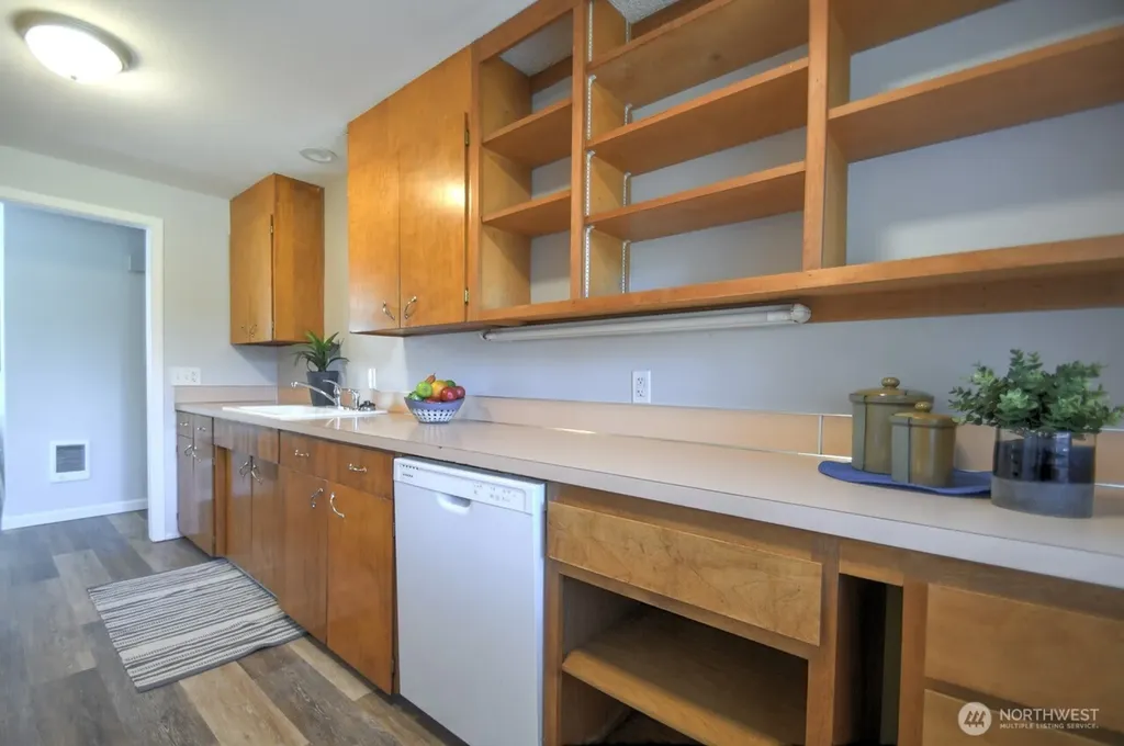 2208 Angela Street SE Lacey WA 98503