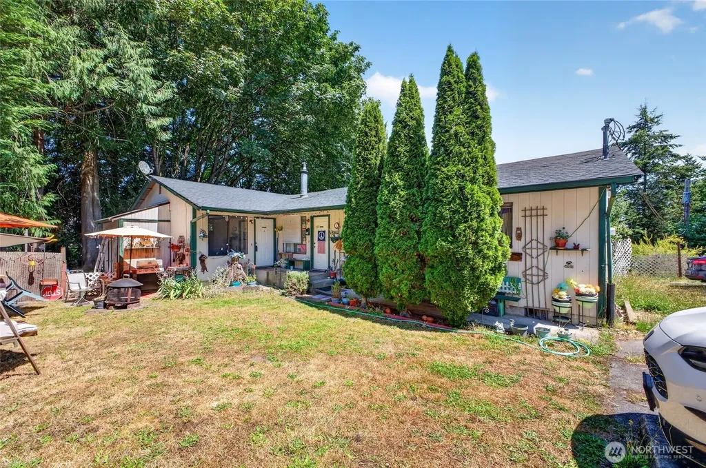 7655 E Karen Lane Port Orchard WA 98366