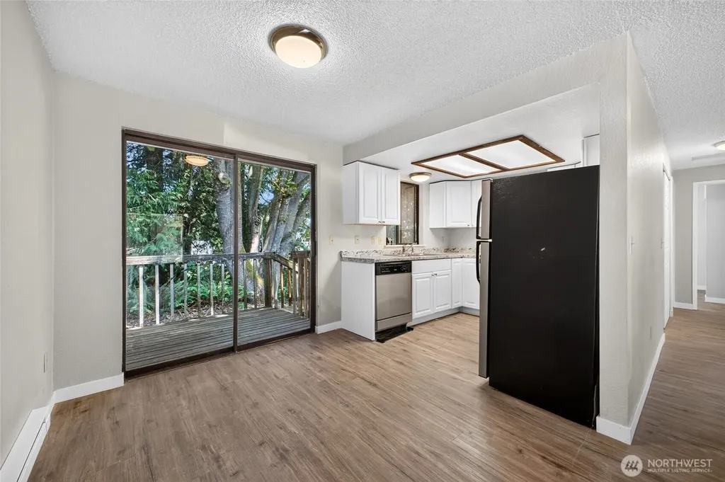 7655 E Karen Lane Port Orchard WA 98366