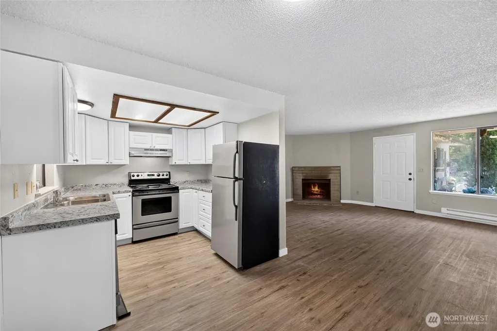 7655 E Karen Lane Port Orchard WA 98366