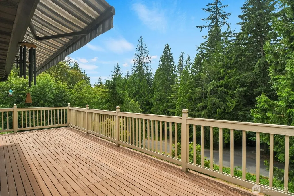 24520 SE 24th Street Sammamish WA 98075