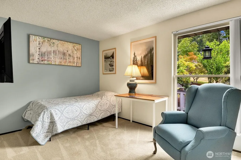 24520 SE 24th Street Sammamish WA 98075
