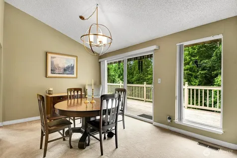 24520 SE 24th Street Sammamish WA 98075