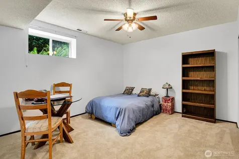 24520 SE 24th Street Sammamish WA 98075