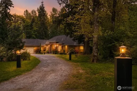2139 H St Road Blaine WA 98230
