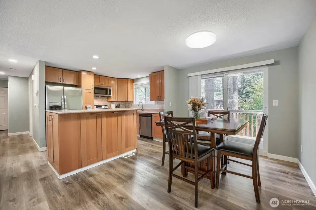 18608 SE 265th Street Covington WA 98042