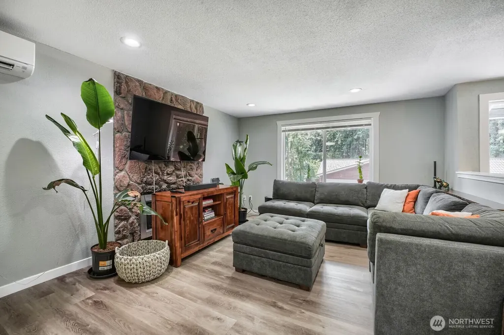 18608 SE 265th Street Covington WA 98042