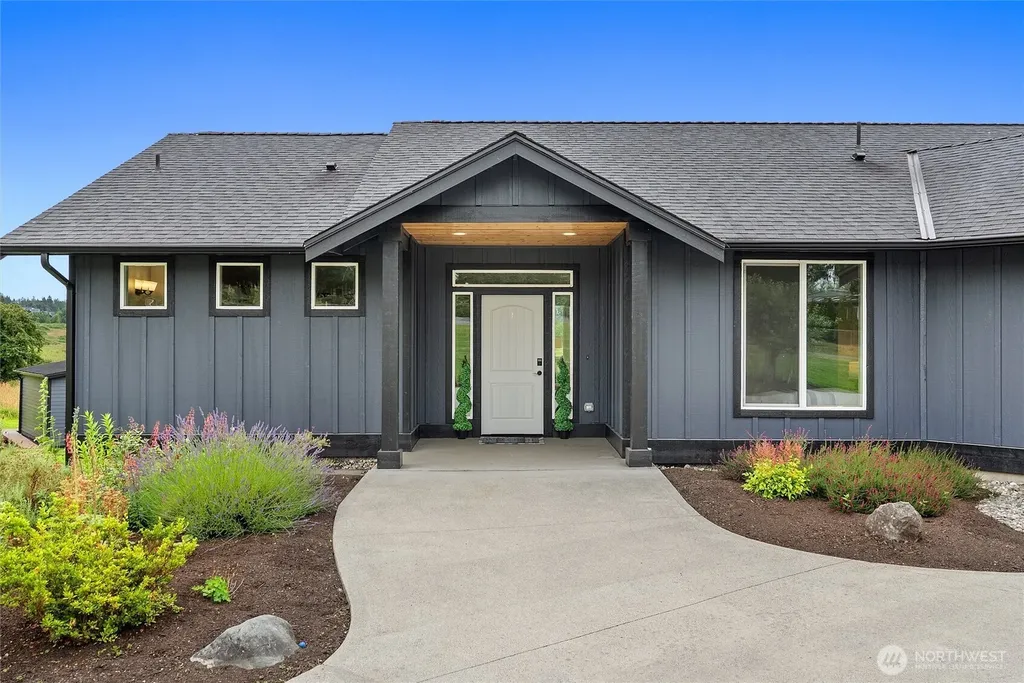 7406 100th Street NE Marysville WA 98270