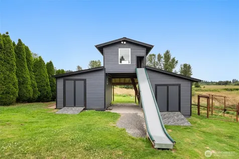 7406 100th Street NE Marysville WA 98270