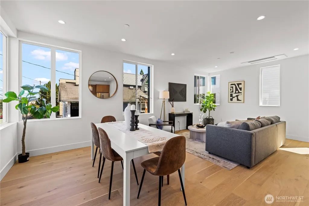 2456 55th Avenue SW Seattle WA 98116