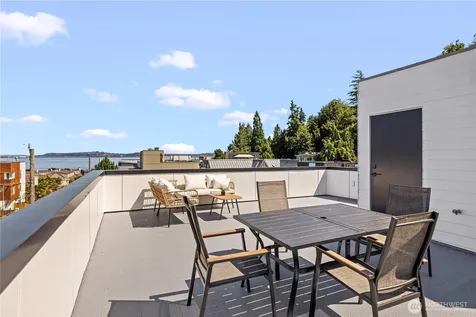 2456 55th Avenue SW Seattle WA 98116