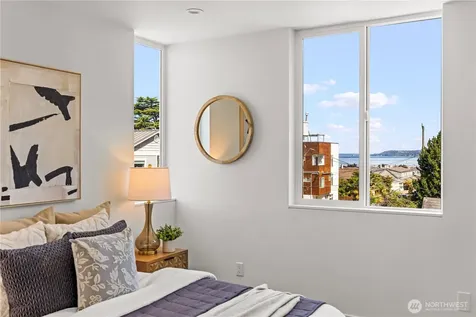 2456 55th Avenue SW Seattle WA 98116