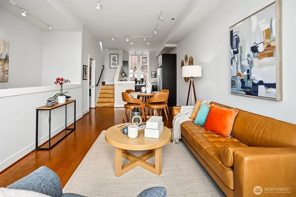 427 13th Avenue E Seattle WA 98102