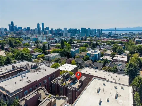 427 13th Avenue E Seattle WA 98102