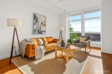 427 13th Avenue E Seattle WA 98102