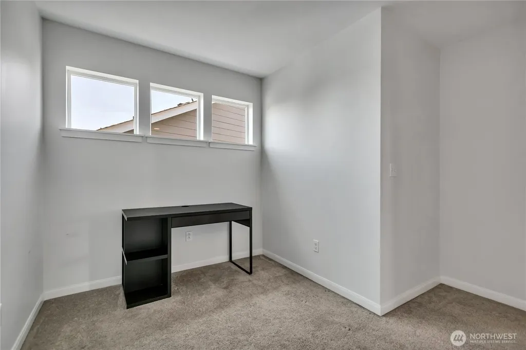 3924 Highlands Boulevard Puyallup WA 98372