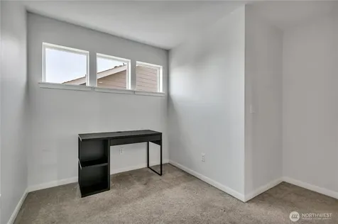 3924 Highlands Boulevard Puyallup WA 98372