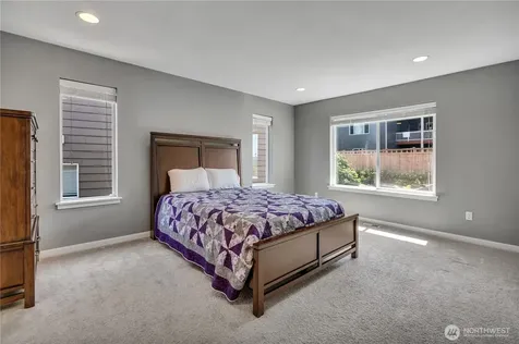 3924 Highlands Boulevard Puyallup WA 98372