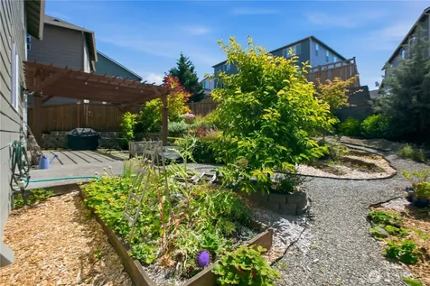 3924 Highlands Boulevard Puyallup WA 98372