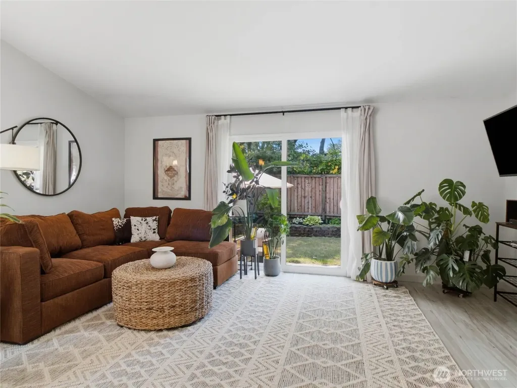 8507 8th Court SE Olympia WA 98513