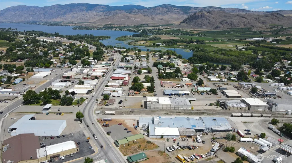 602 Appleway Street Oroville WA 98844