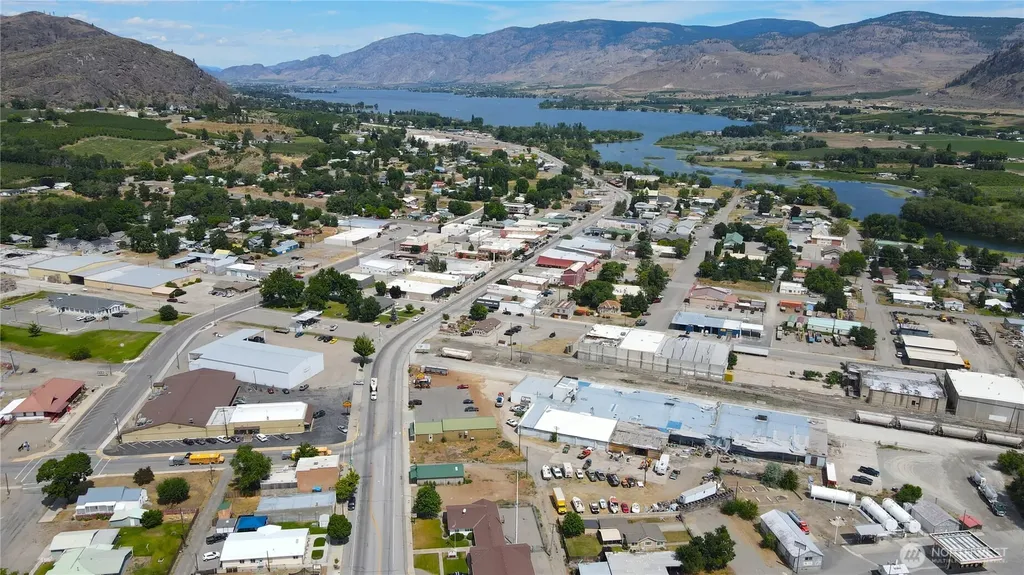 602 Appleway Street Oroville WA 98844