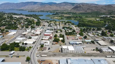 602 Appleway Street Oroville WA 98844