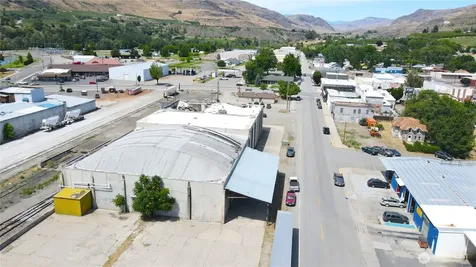 602 Appleway Street Oroville WA 98844
