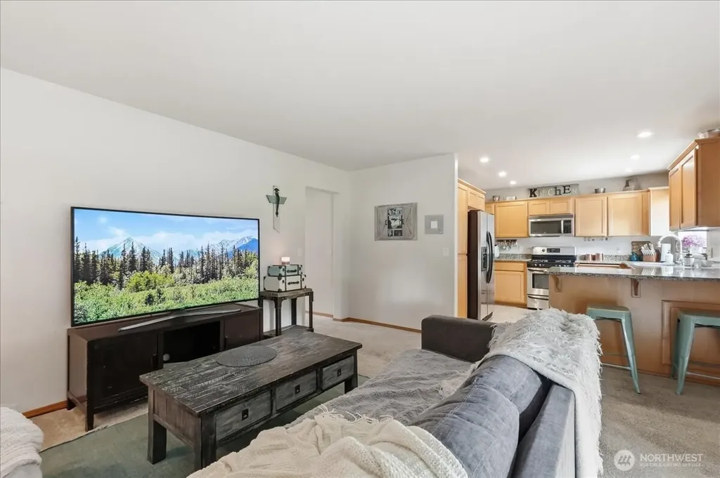 310 Fife Way Milton WA 98354