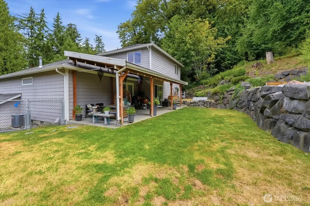 310 Fife Way Milton WA 98354