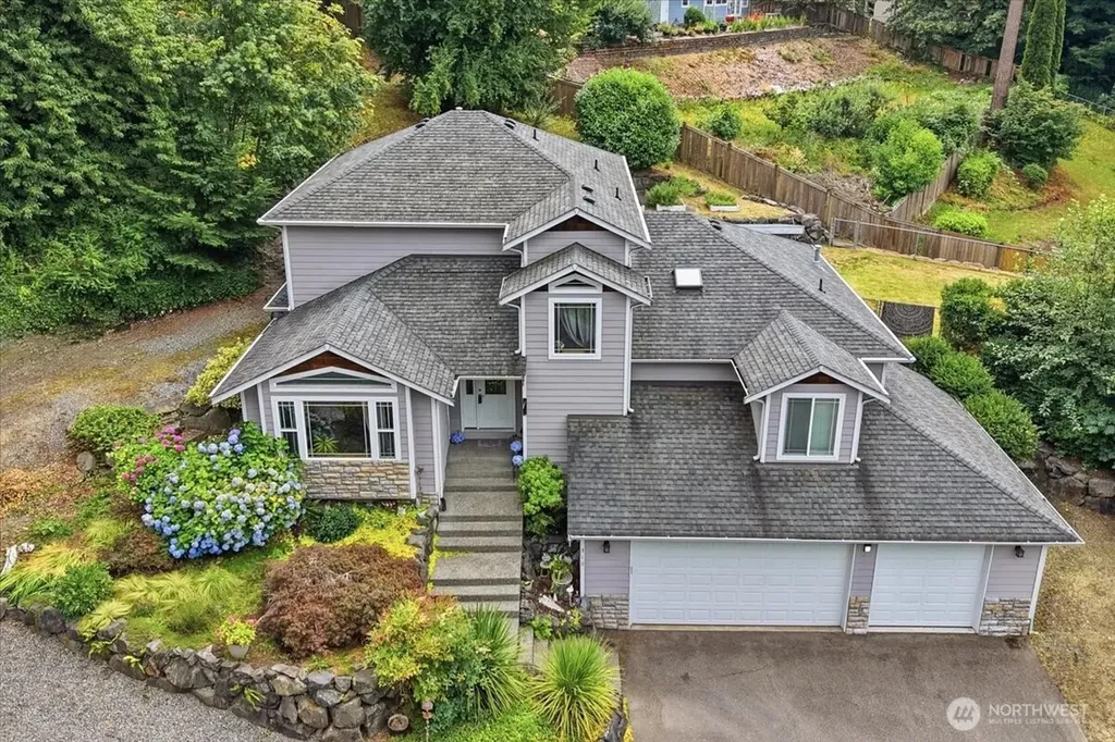 310 Fife Way Milton WA 98354