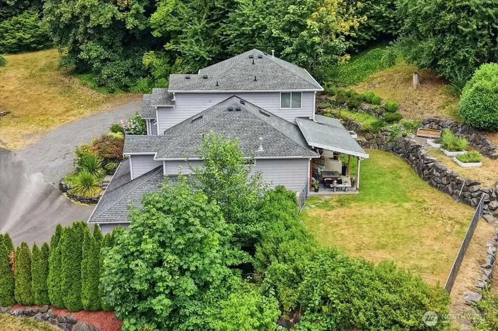 310 Fife Way Milton WA 98354
