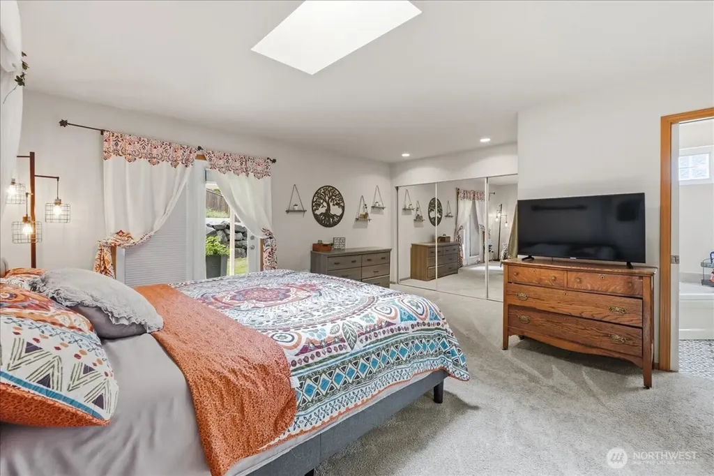 310 Fife Way Milton WA 98354