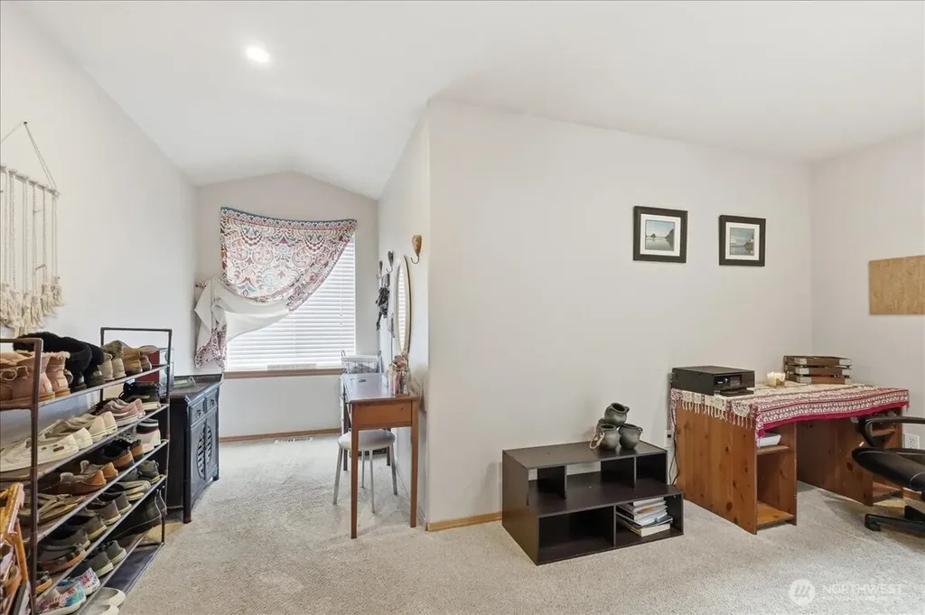 310 Fife Way Milton WA 98354