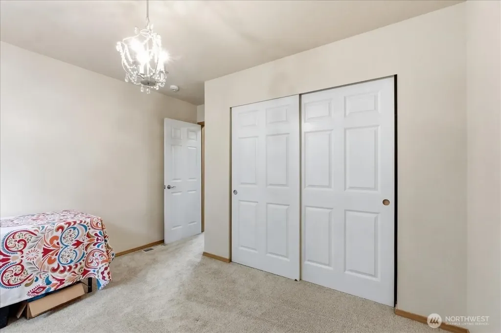 310 Fife Way Milton WA 98354