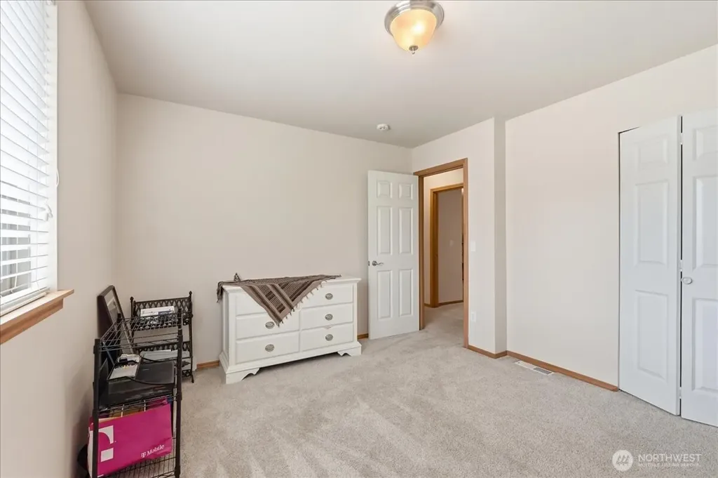 310 Fife Way Milton WA 98354