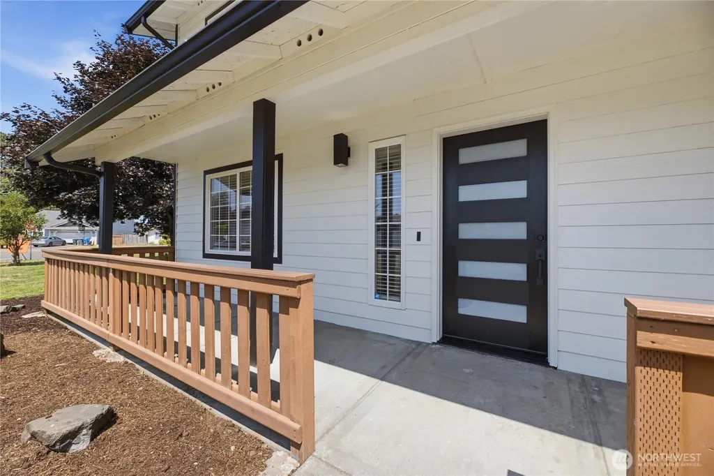 317 Icey Street SW Orting WA 98360