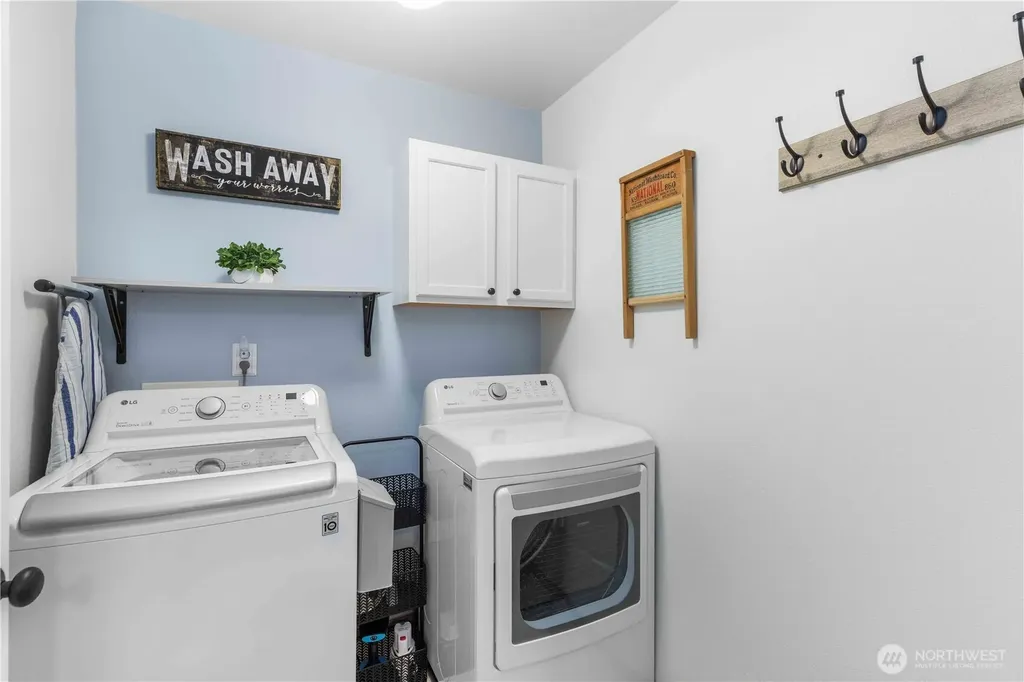 5776 Gateway Lane NE Bremerton WA 98311