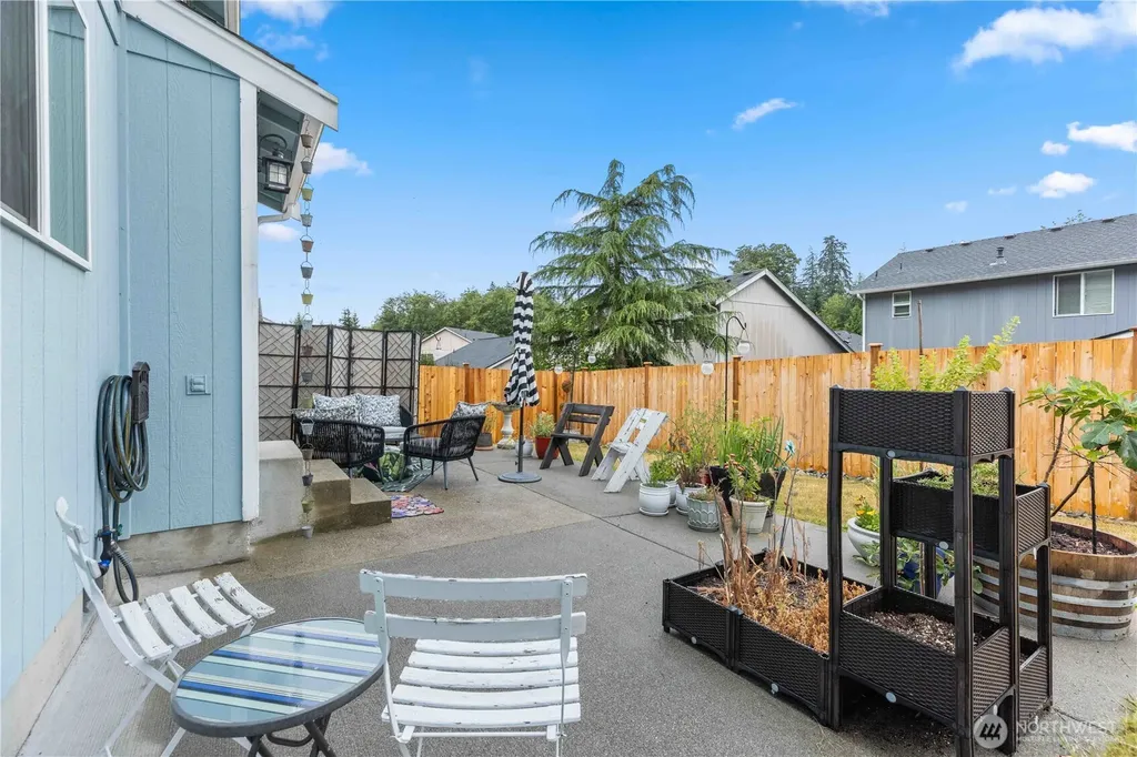5776 Gateway Lane NE Bremerton WA 98311
