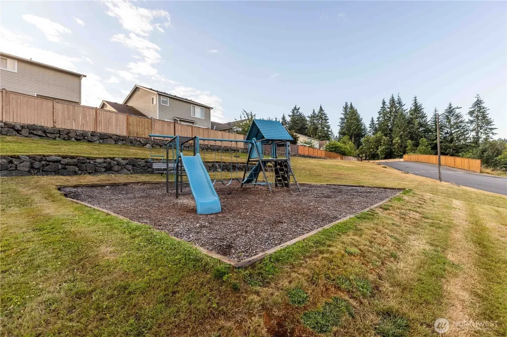 5776 Gateway Lane NE Bremerton WA 98311