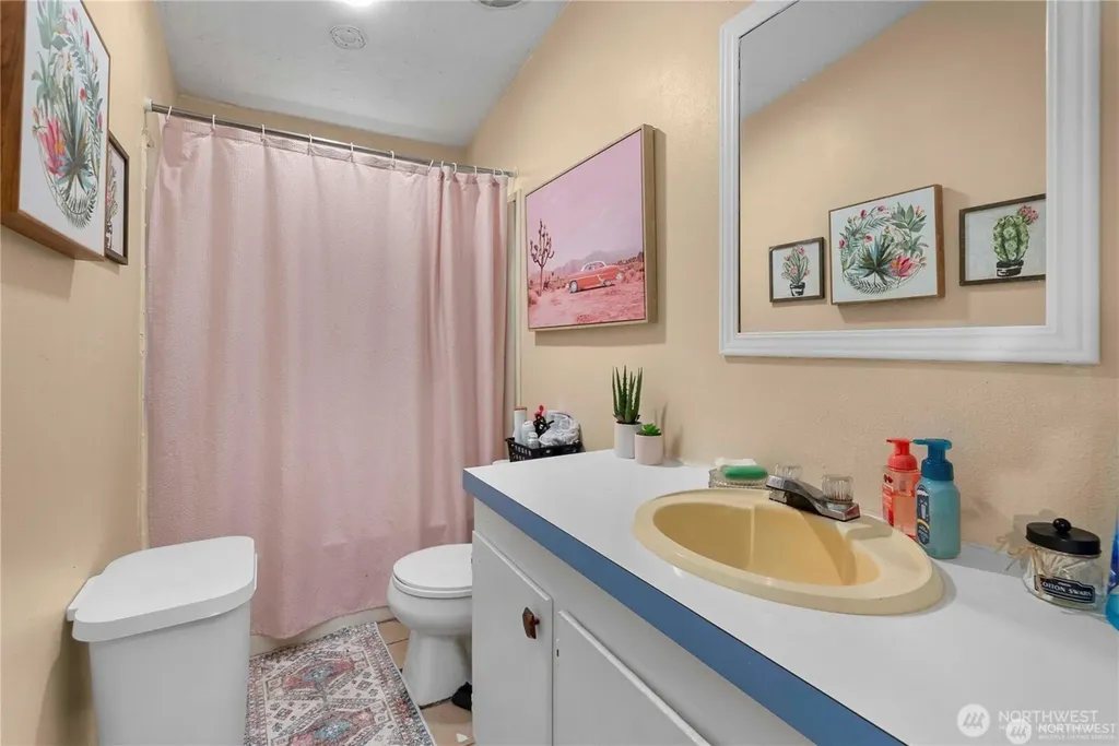 2727 Jackson Lake Road Kpn NW Lakebay WA 98349