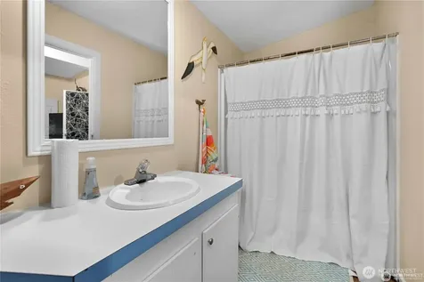 2727 Jackson Lake Road Kpn NW Lakebay WA 98349