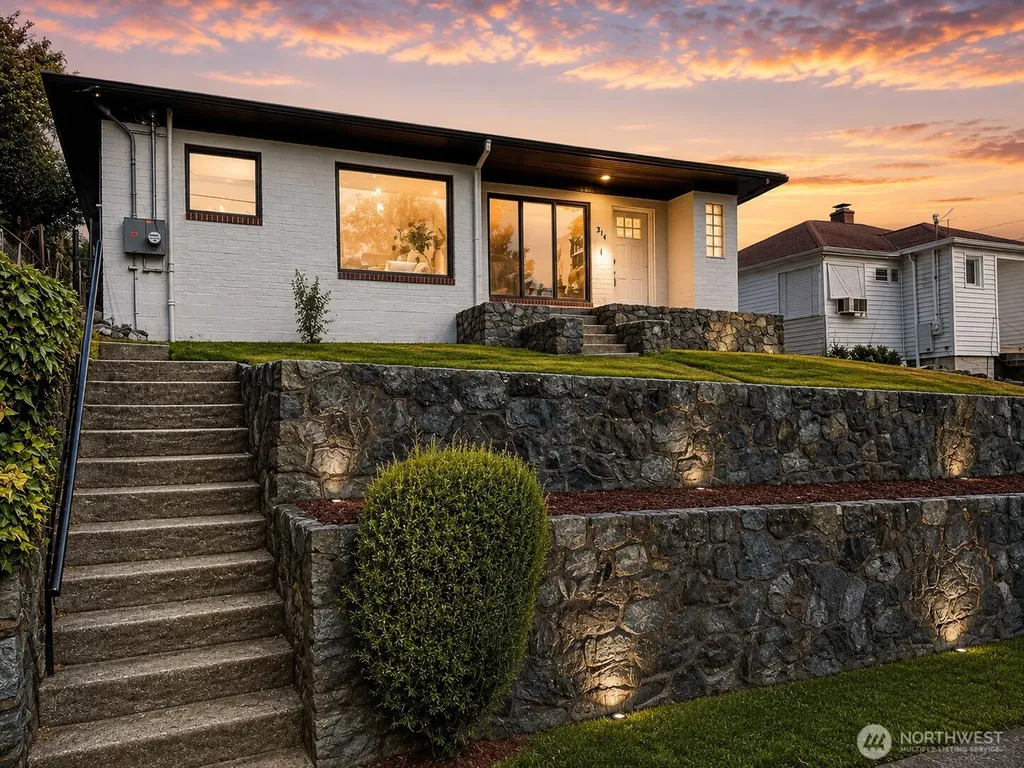 314 Bryan Avenue Bremerton WA 98312