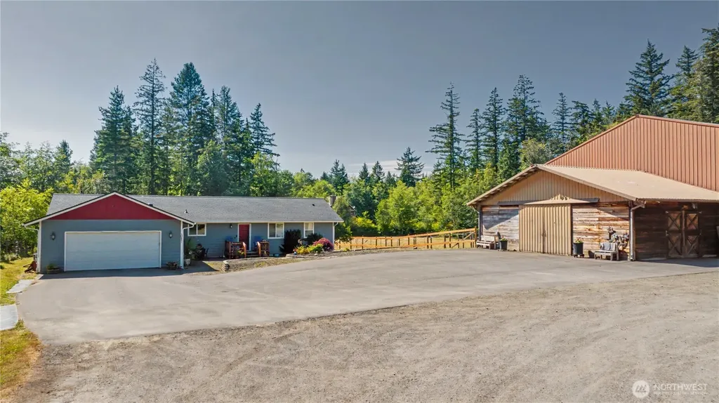 20851 Stottlemeyer Road NE Poulsbo WA 98370
