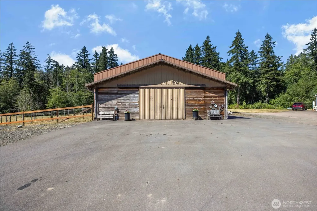 20851 Stottlemeyer Road NE Poulsbo WA 98370