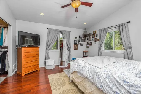 20851 Stottlemeyer Road NE Poulsbo WA 98370
