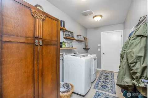 20851 Stottlemeyer Road NE Poulsbo WA 98370